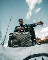 HENNY BLACK TRAVEL CASE