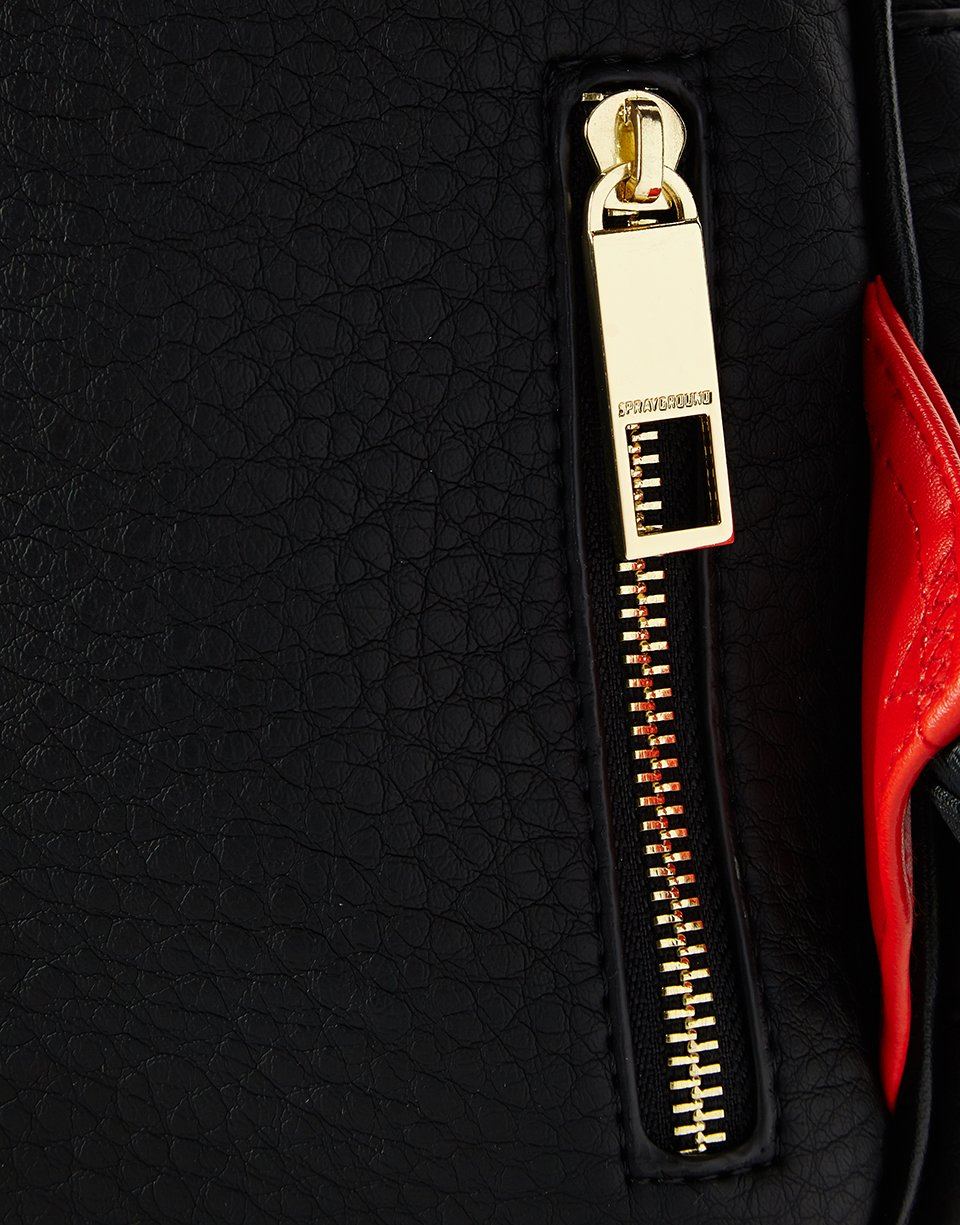 STUDDED SAVAGE