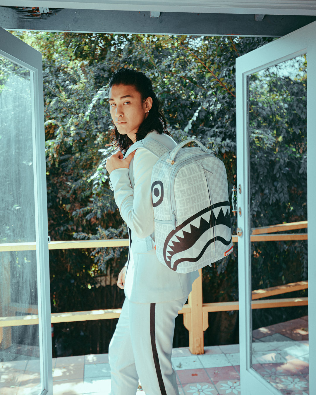 SPLIT THE CHECK (PEARL) BACKPACK (DLXV)