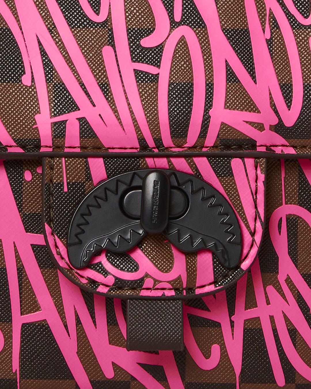 JETGRAPHIX SHARKCHAIN HANDBAG