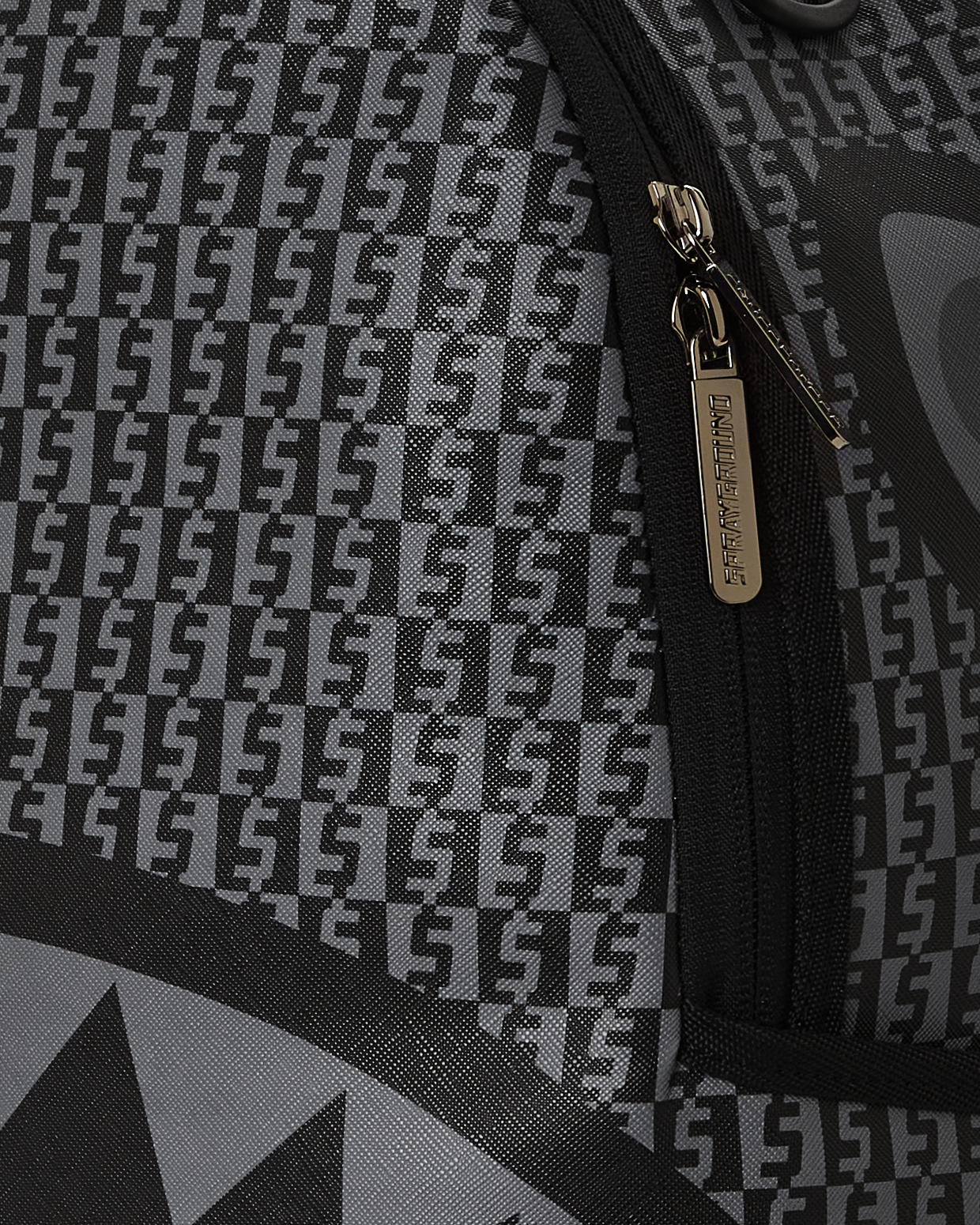 SHARKFINITY STEALTH PILOT BACKPACK (DLXV)