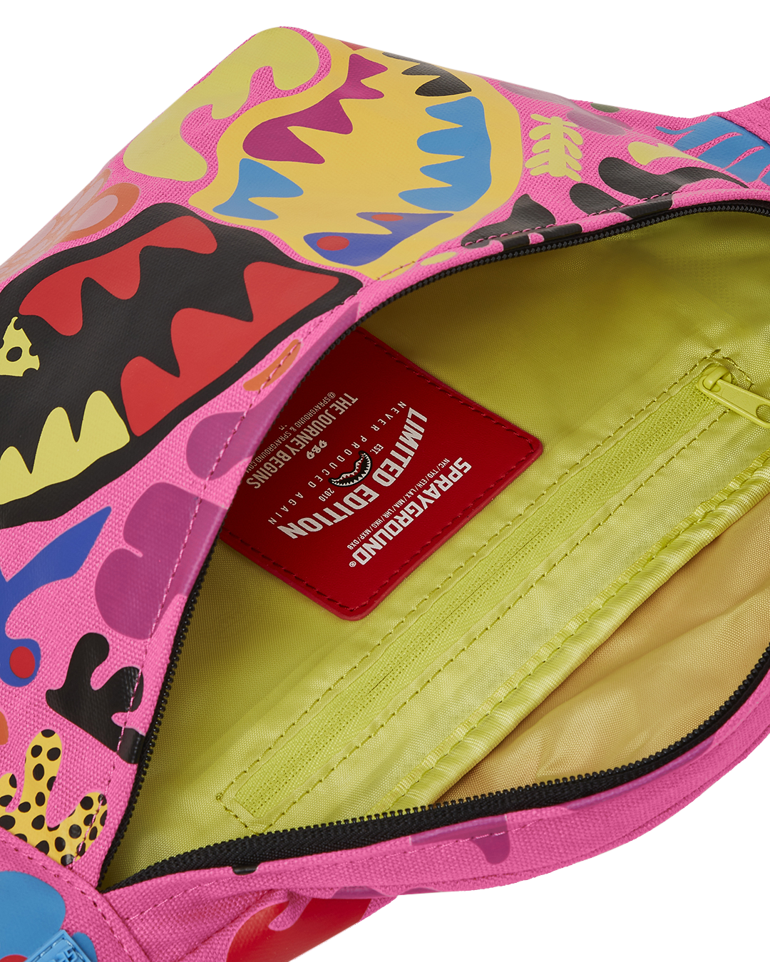 PSYCHEDELIC VOYAGE SAVVY CROSSBODY