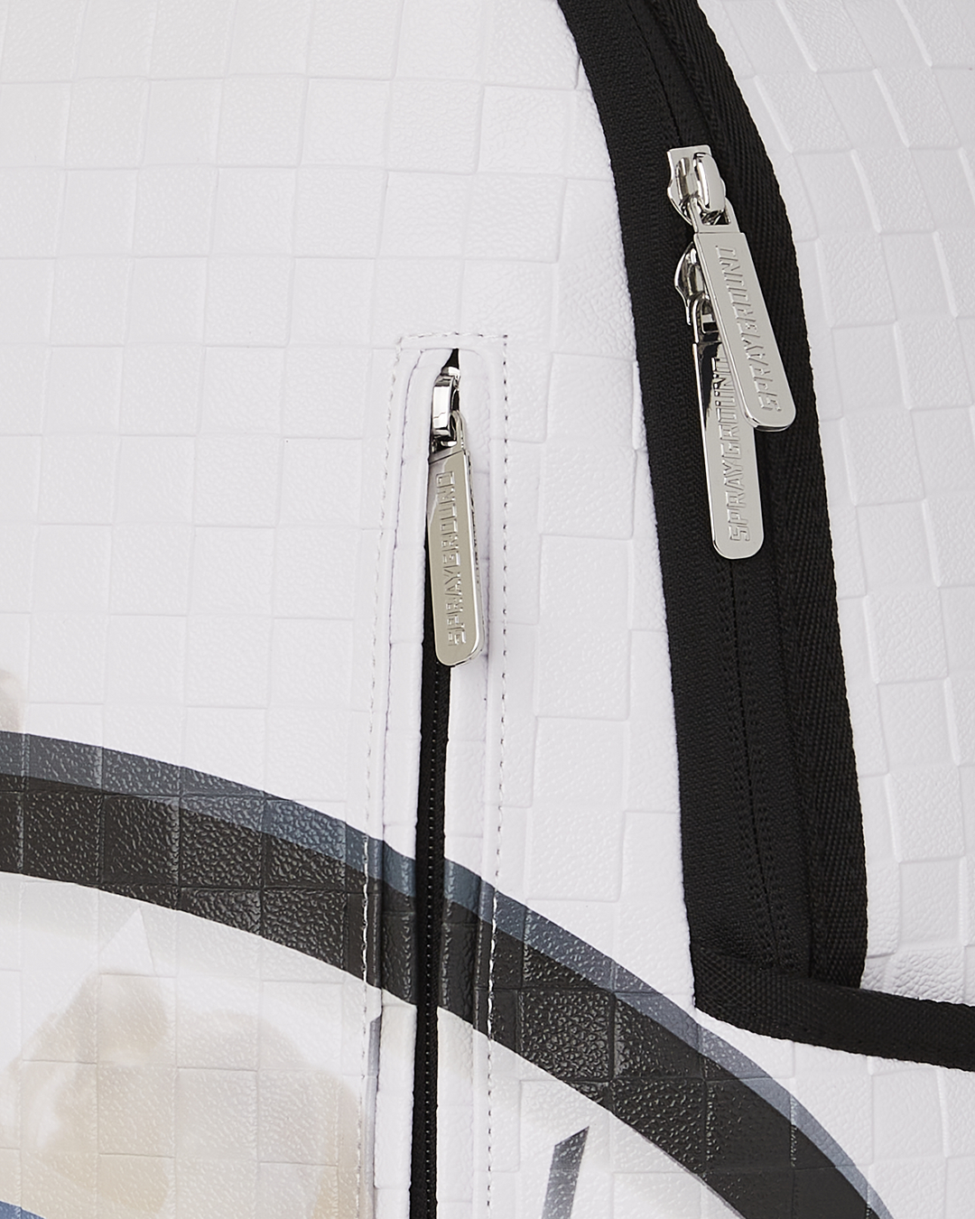 PIXEL SMOKE DLXSV BACKPACK