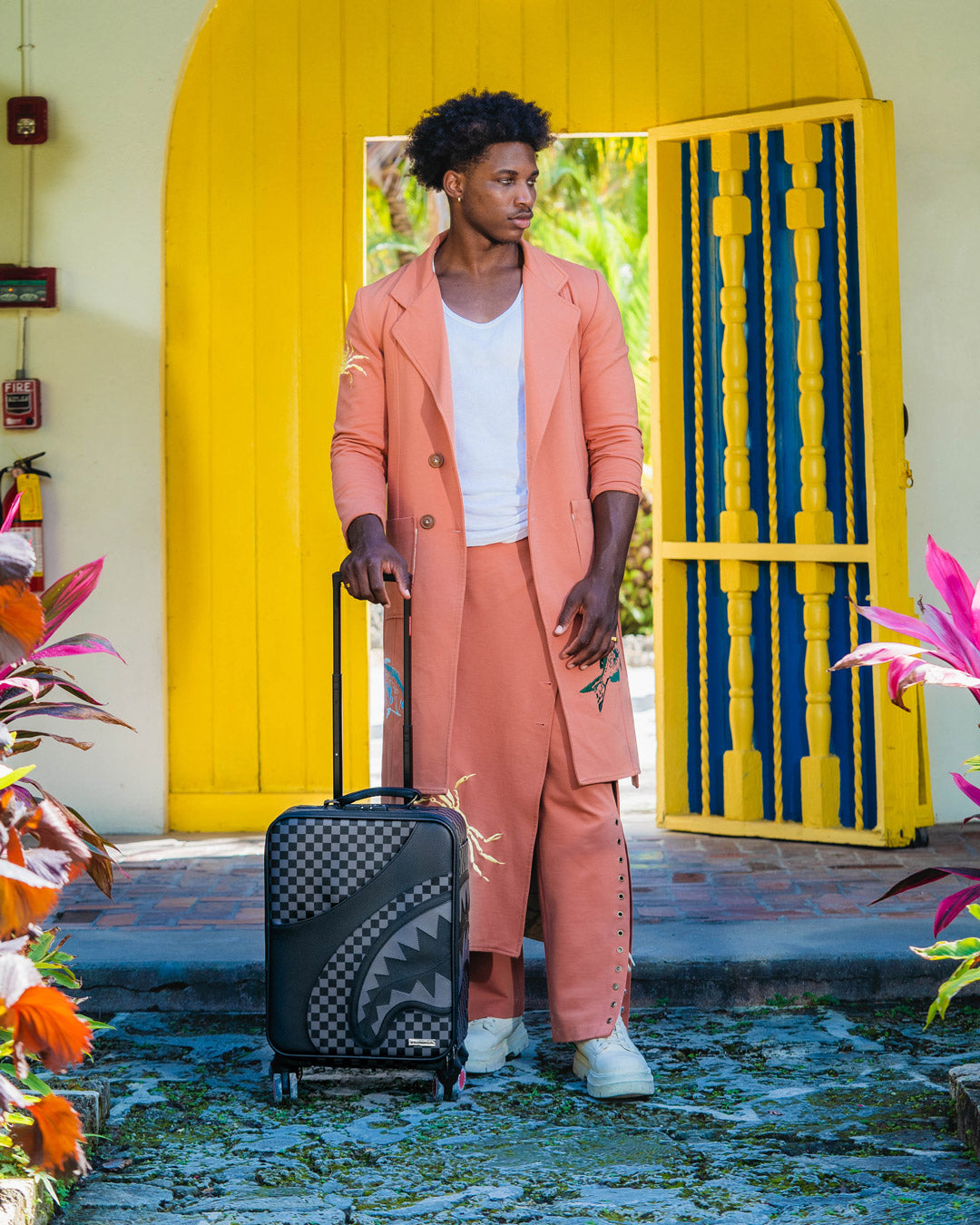 RACEWAY SHADOW PHANTOM JETSETTER CARRY-ON LUGGAGE