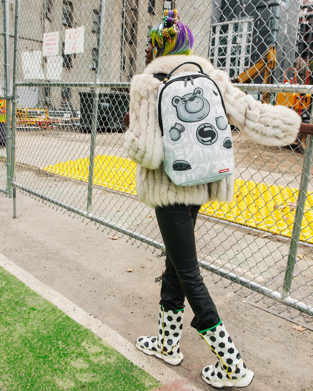 MONEY BEAR CHILLTIME BACKPACK