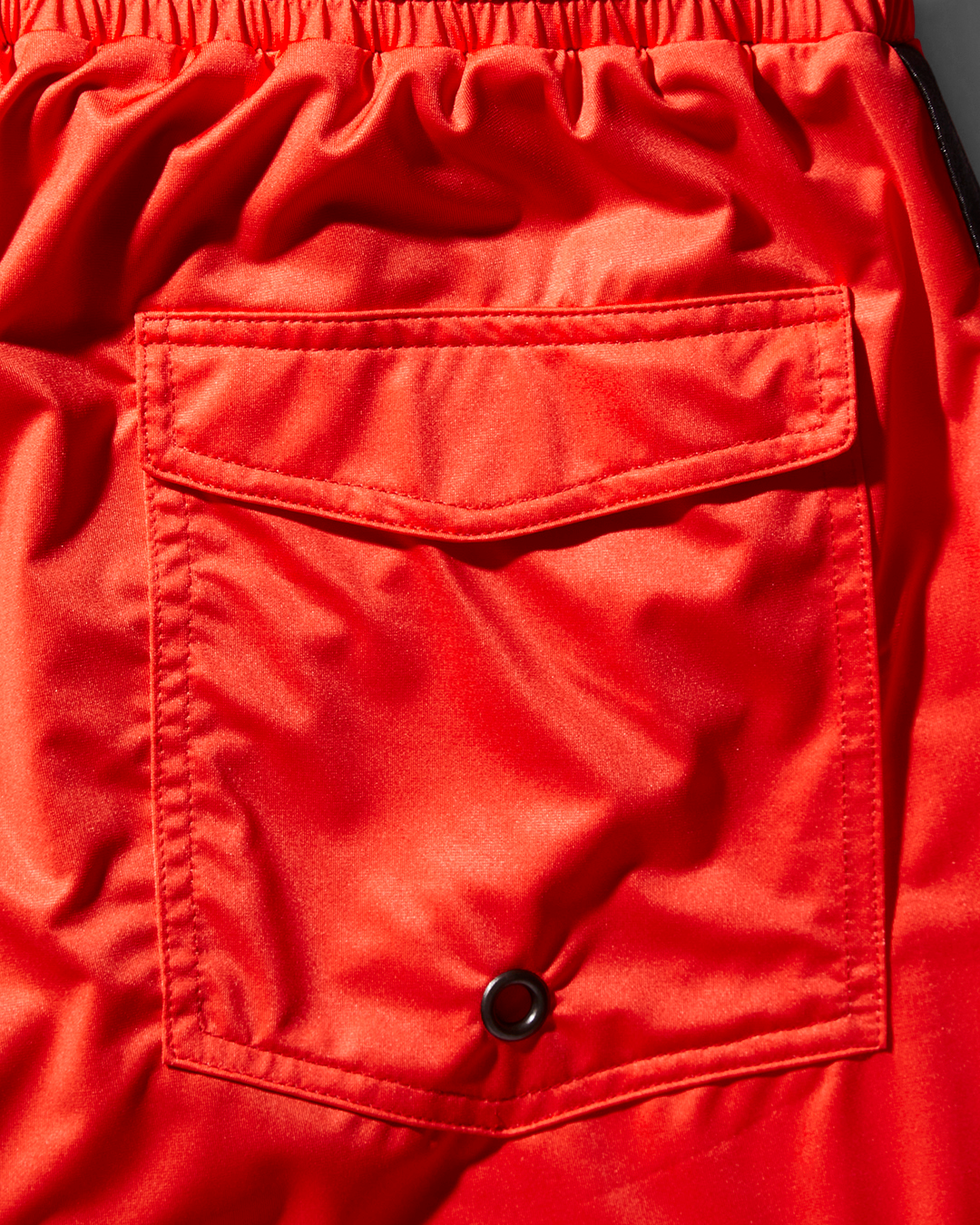 JAPAN WAVE CORTO SWIM TRUNKS (RED)