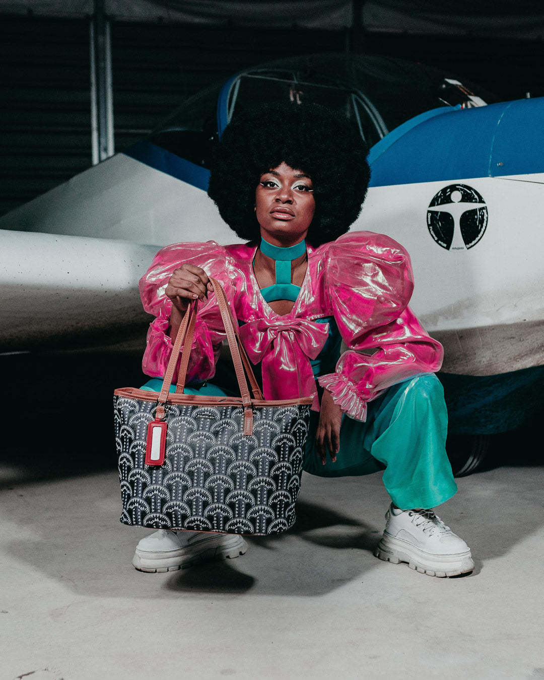 ILLUCHAINS TOTE