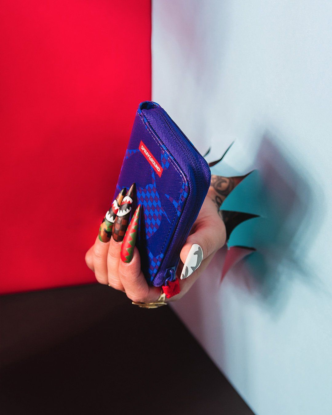 SHARK CHECK (BLUE) WALLET