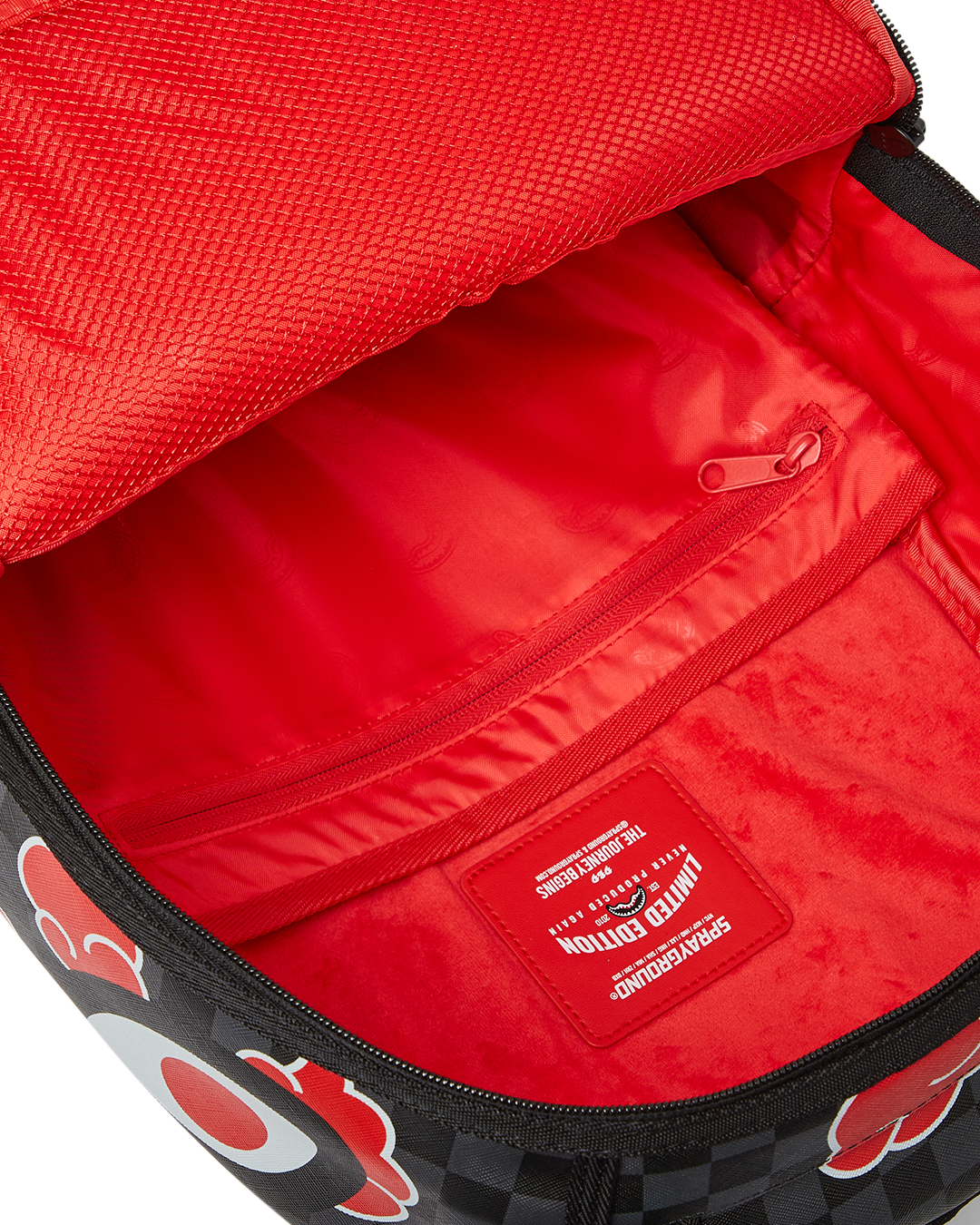 NARUTO ITACHI ON CLOUDS DLXSV BACKPACK