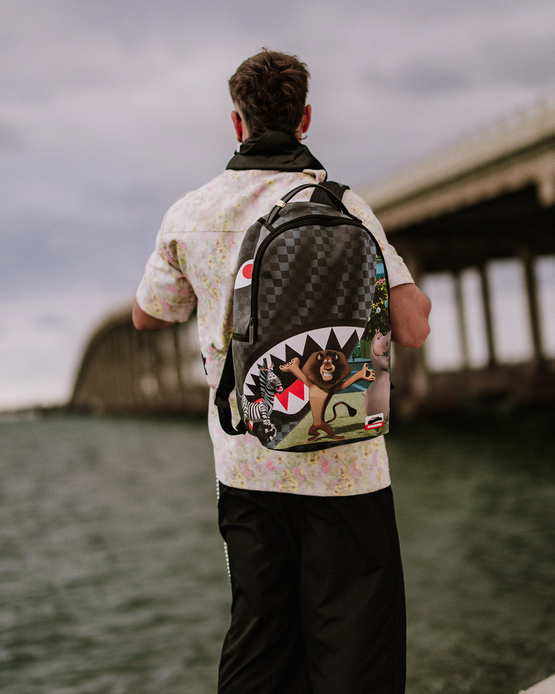 MADAGASCAR ESCAPE TO THE CITY BACKPACK