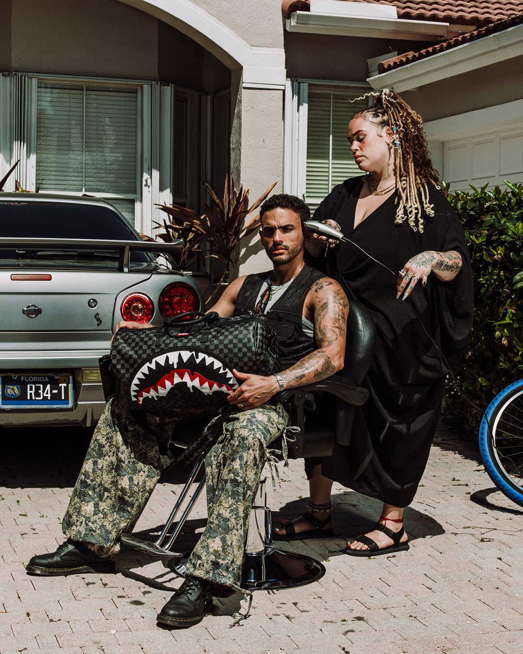 SHARKS IN PARIS THUNDERDRIP DUFFLE